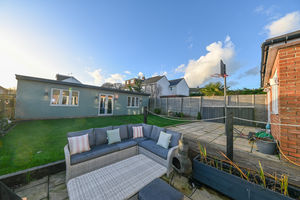 Hazleton Way Cowplain